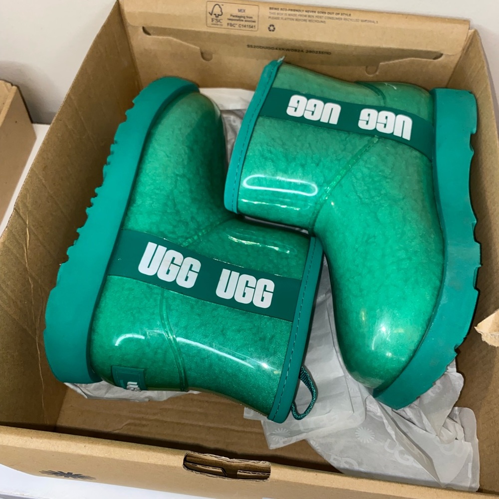 Ugg rain proof ugh boots kids size 13